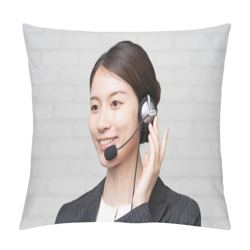 Personality  Asian Young Female Operator In A Suit Wearing A Headset And Smiling Pillow Covers