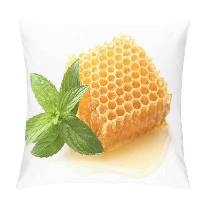 Personality  Honeycomb With Mint Pillow Covers