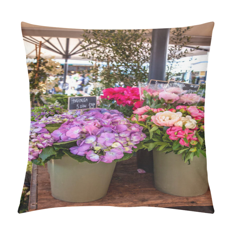 Personality  Close Up View Of Hortensia And Peonies With Chalk Boards On Market Place Pillow Covers