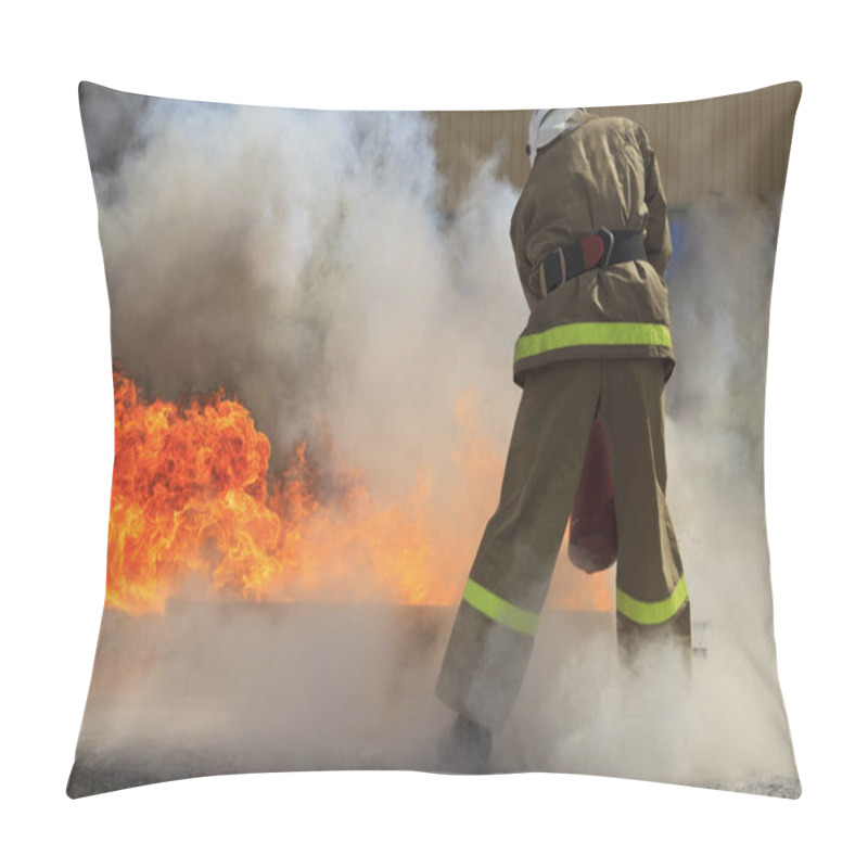 Personality  Extinguishing A Major Fire. A Professional Fireman In A Special Suit Extinguishes An Open Fire With A Fire Extinguisher. Pillow Covers