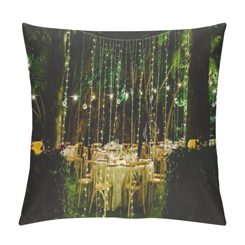 Personality  Beautiful Decoration For A Night Wedding, Illuminated With Led Lanterns, And Vintage Style Centerpieces. Pillow Covers