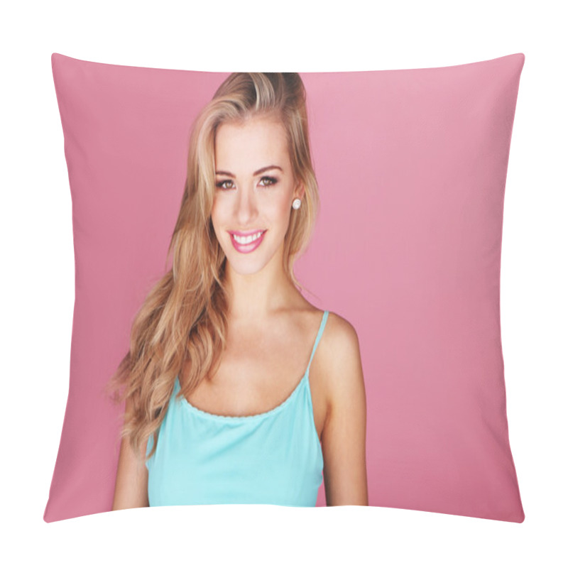 Personality  Beautiful Smile From Pretty Blonde Pillow Covers