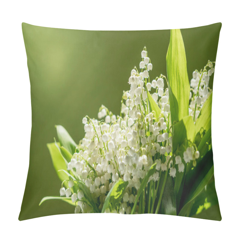 Personality  Close Up View Of Bouquet Of Lilies Of The Valley Flowers On A Green Background. Natural Aroma Illustratition Pillow Covers