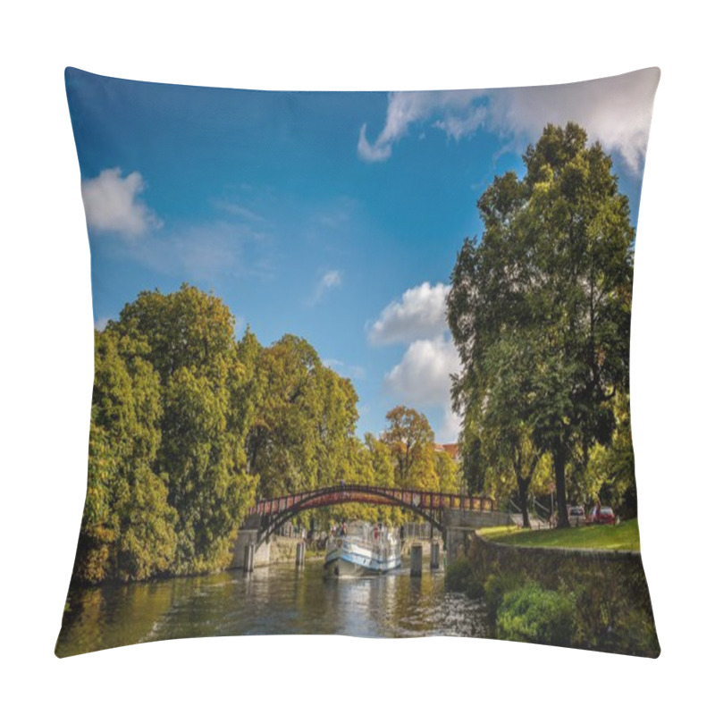 Personality  BERLIN, GERMANY - SEPTEMBER 21, 2015 - Spree River In The Inner  Pillow Covers