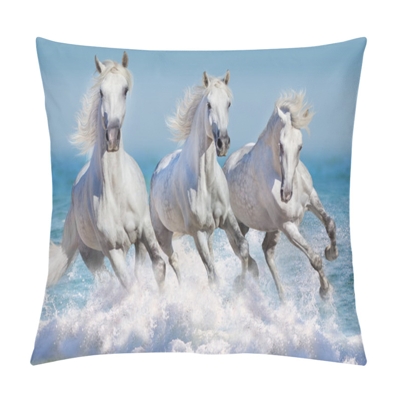 Personality  Horse Herd In Water Pillow Covers