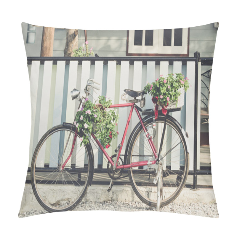 Personality  Old Bicycle And Flowers Pillow Covers