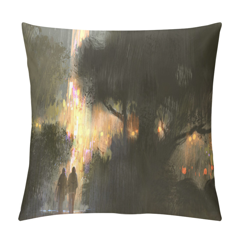 Personality  Couple Walking In The City Park At Night Pillow Covers