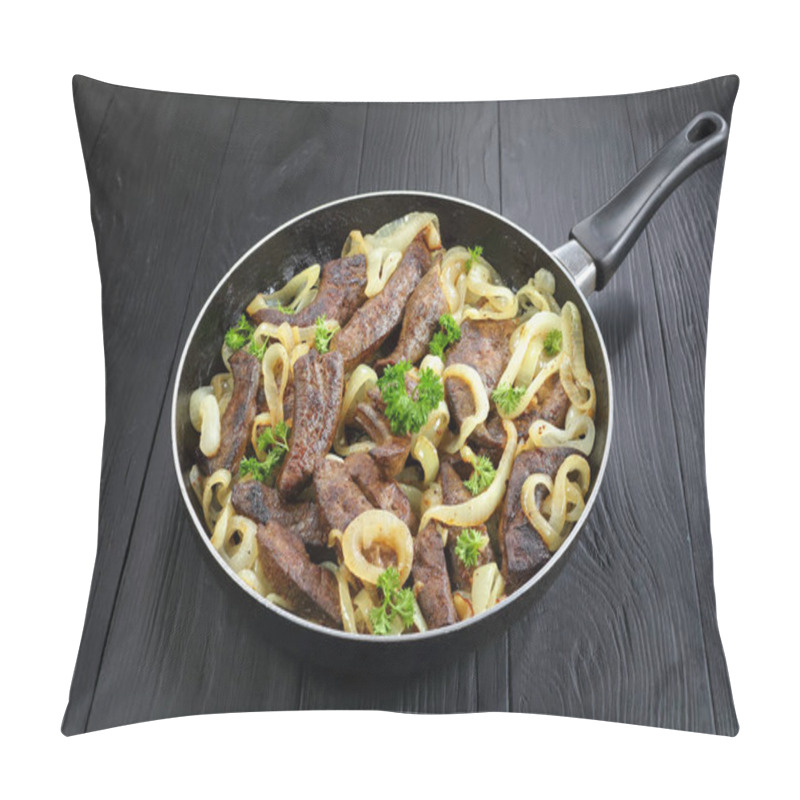 Personality  Fried Juicy Veal Liver Slices With Onion Pillow Covers