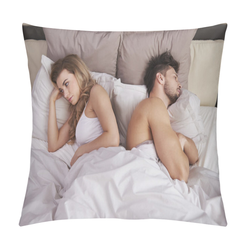 Personality  Young Couple Lying In Bed Pillow Covers