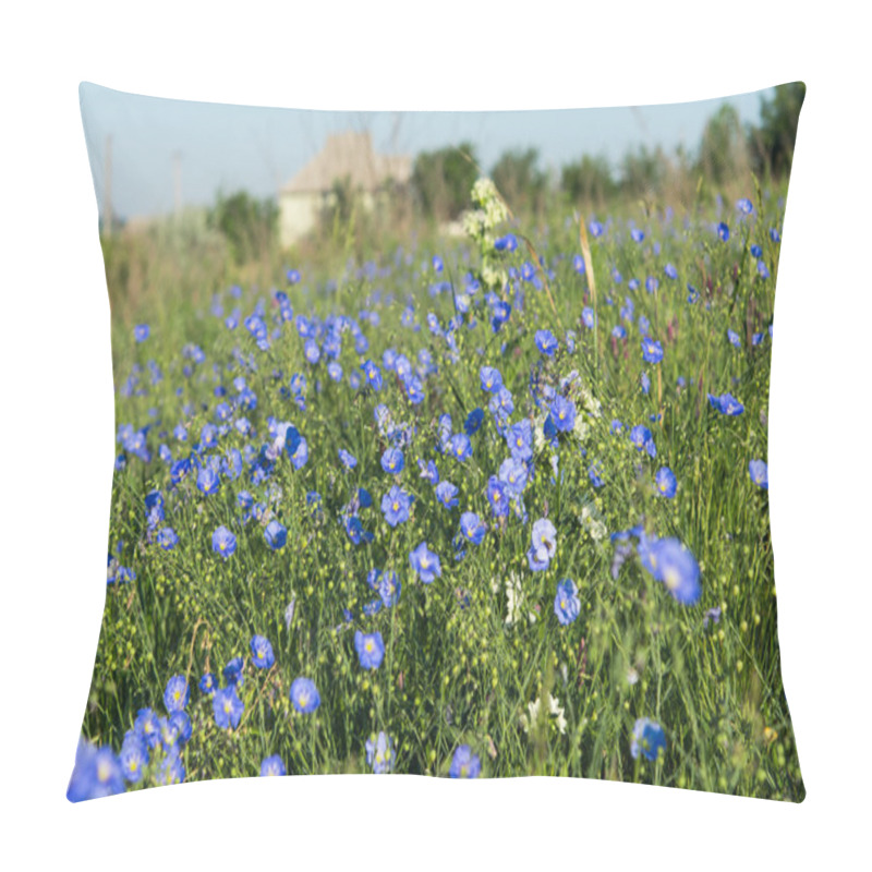 Personality  Flax Flowers Blooming Pillow Covers