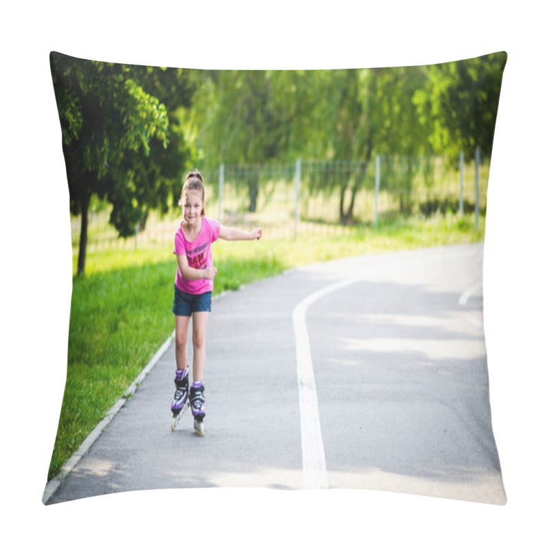 Personality  Girl On Roller Skates Pillow Covers