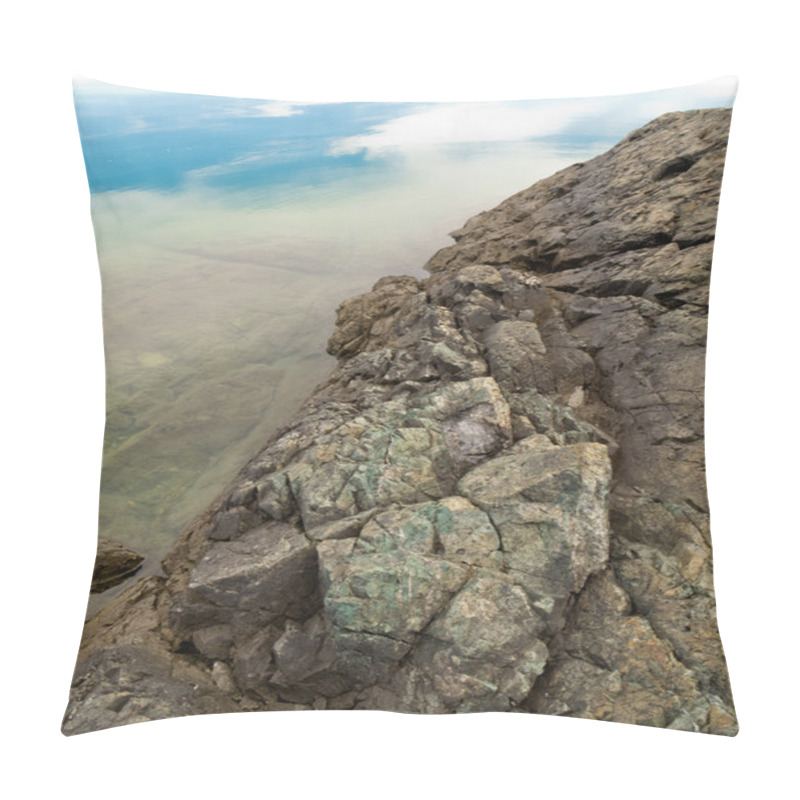 Personality  Mineral Rich Geologic Formation At Waters Edge Pillow Covers