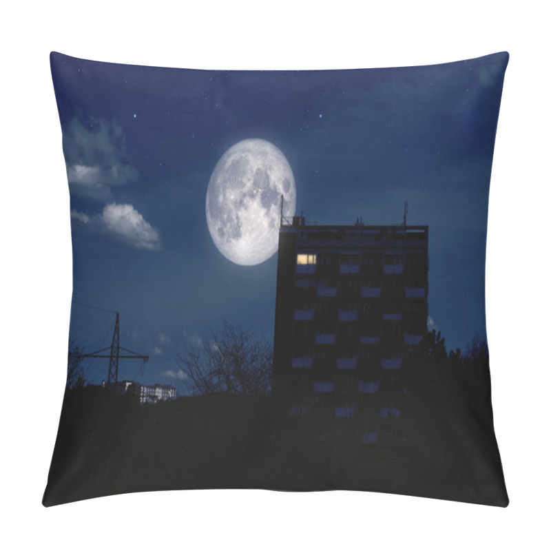 Personality  Full Moon Over A Modern Building Pillow Covers