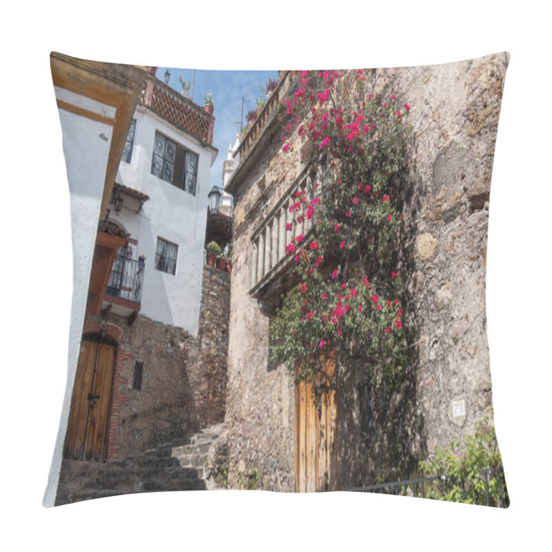 Personality  Winding Stone Stairs Lead Through The Historic Streets Of Taxco De Alarcon, Where Whitewashed Buildings Feature Pastel Accents And Rustic Wooden Doors. Bougainvillea Cascades Over An Old Stone Wall, Adding Vibrant Color. Pillow Covers