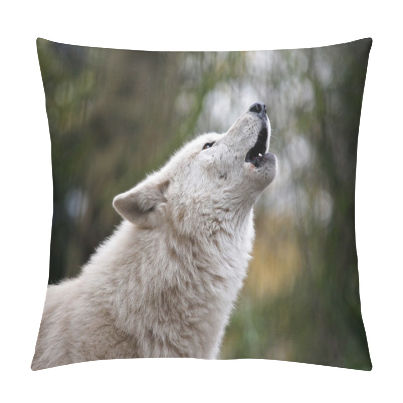 Personality  Howling Wolf Pillow Covers