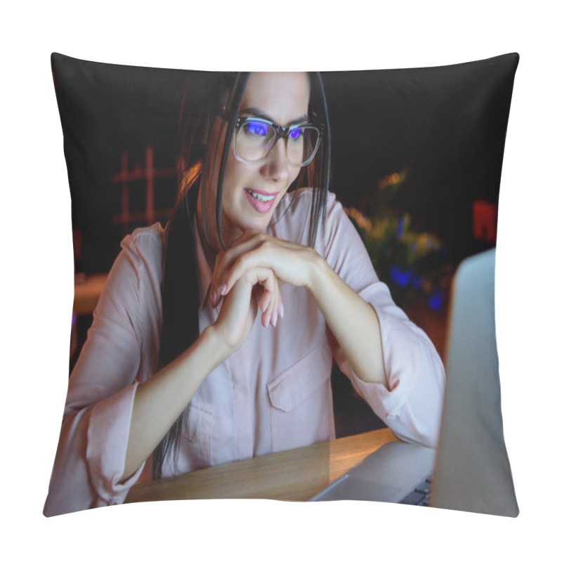 Personality  Smiling Businesswoman In Glasses Looking At Laptop Pillow Covers