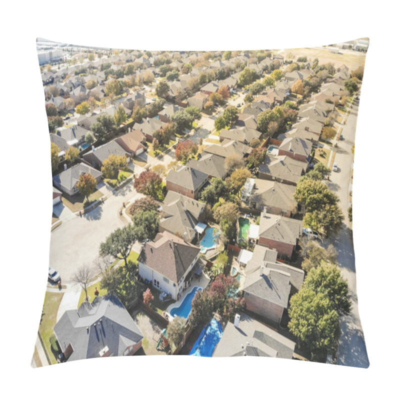 Personality  Aerial View Of Typical Suburban Cul-de-sac (dead End) Street In Flower Mound, Northwest Of Dallas, Texas, USA. Colorful Fall Foliage Leaves Pillow Covers