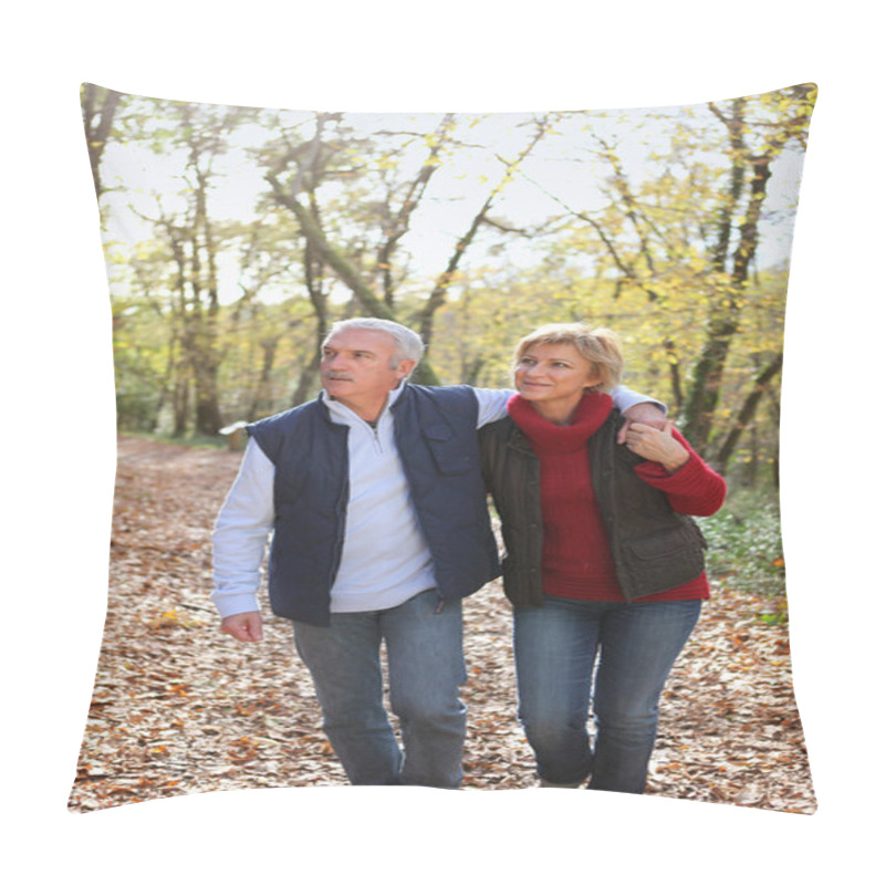 Personality  Couple Taking Romantic Stroll In The Park Pillow Covers