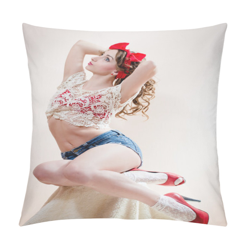 Personality  Woman With Red Lips Sitting On A Chair Pillow Covers