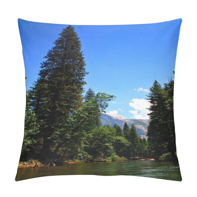 Personality  Yosemite National Park, USA Pillow Covers