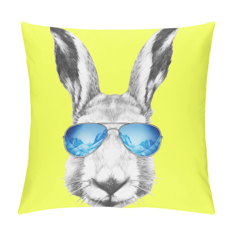 Personality  Portrait Of Hare With Mirror Sunglasses. Pillow Covers