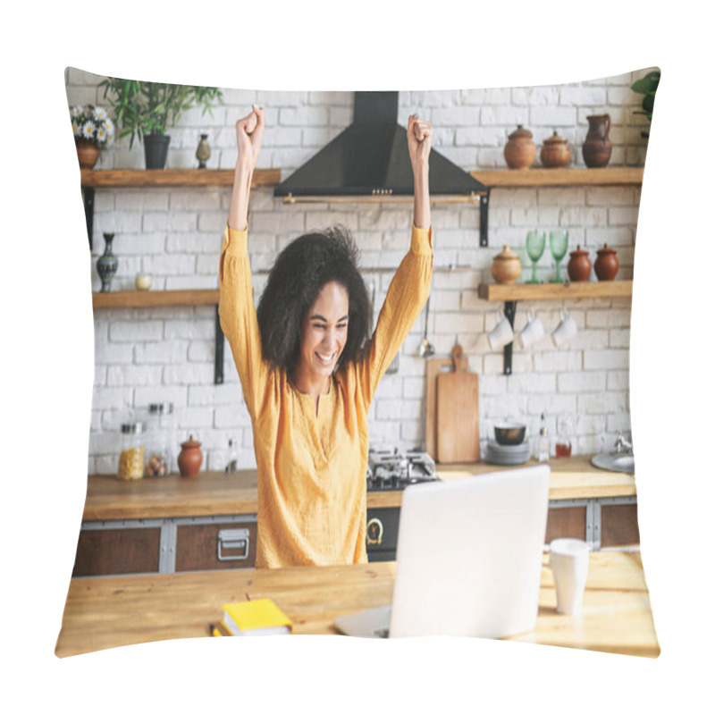 Personality  An African-american Young Woman Is Using Laptop Pillow Covers