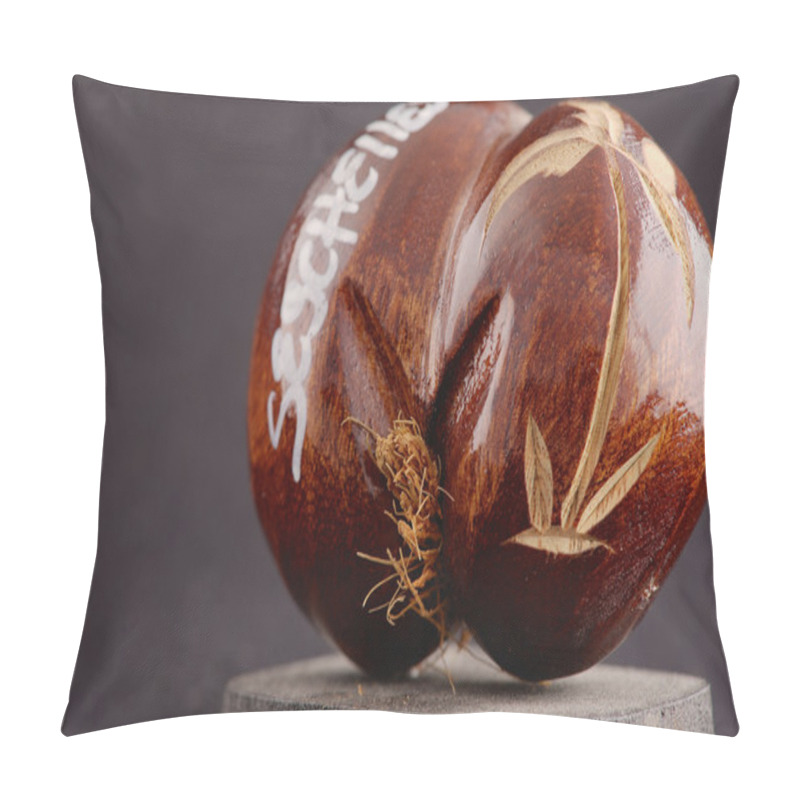 Personality  Seychelles Sea's Coconuts (coco De Mer) - Original Souvenir From Seychelles. Pillow Covers