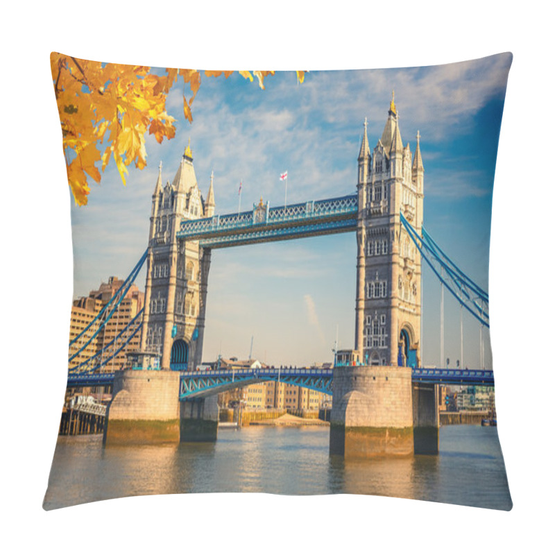 Personality  Tower Bridge In London Pillow Covers