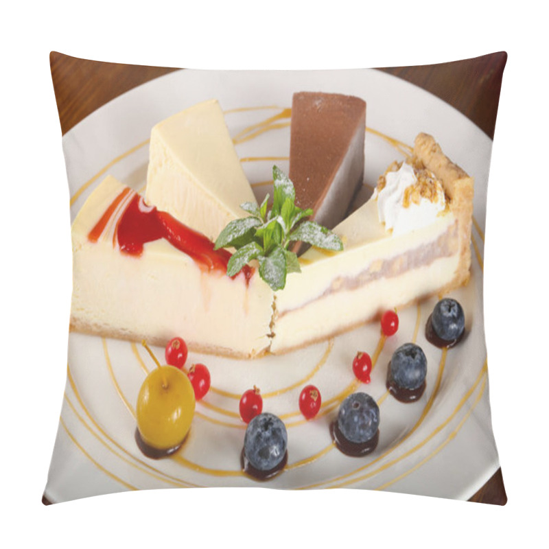 Personality  Cheesecake Assortment With Blueberry And Mint Pillow Covers