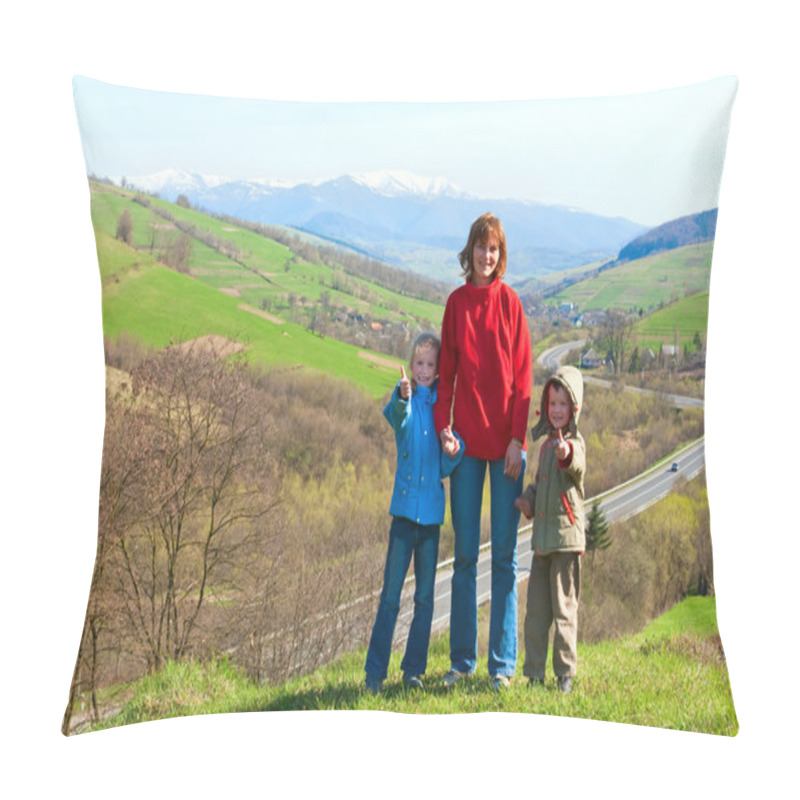 Personality  Tourist Family And Spring Mountain Country Valley View Pillow Covers