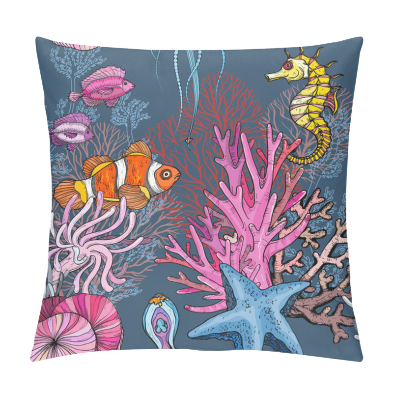 Personality  Seamless Pattern With Ocean Marine Life, Clown Fish In Anemones Pillow Covers