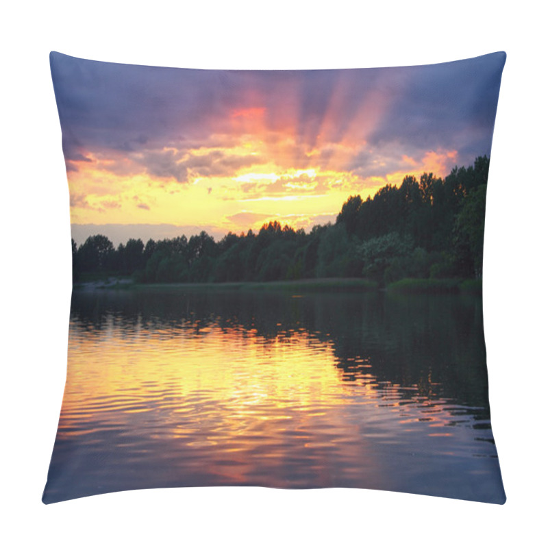 Personality  Sunset Over Lake Pillow Covers