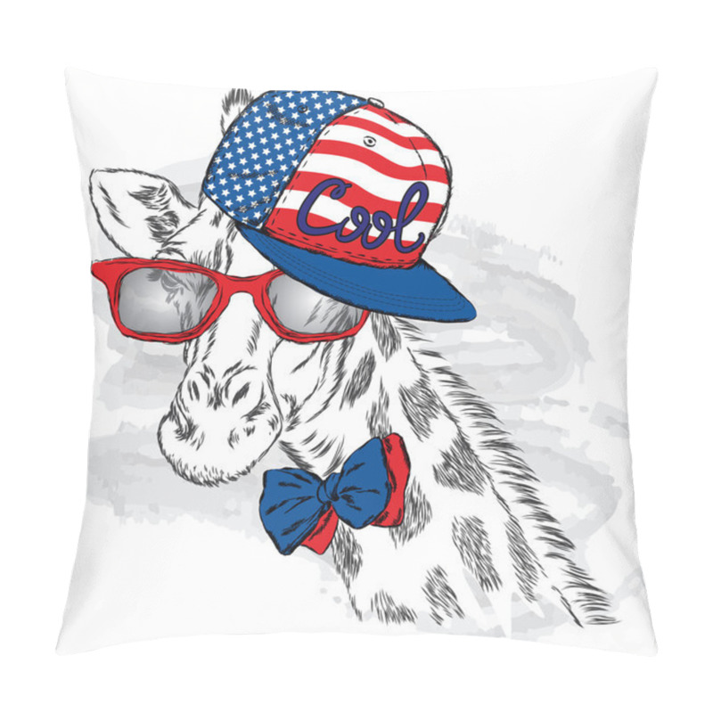 Personality  Giraffe In A Cap And Glasses. Vector. Pillow Covers