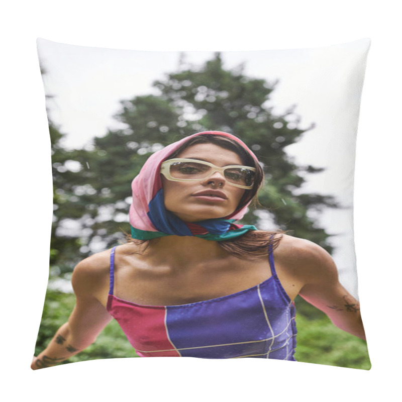 Personality  A Beautiful Young Woman In A Vibrant Dress And Stylish Sunglasses Enjoying The Summer Breeze In Nature. Pillow Covers