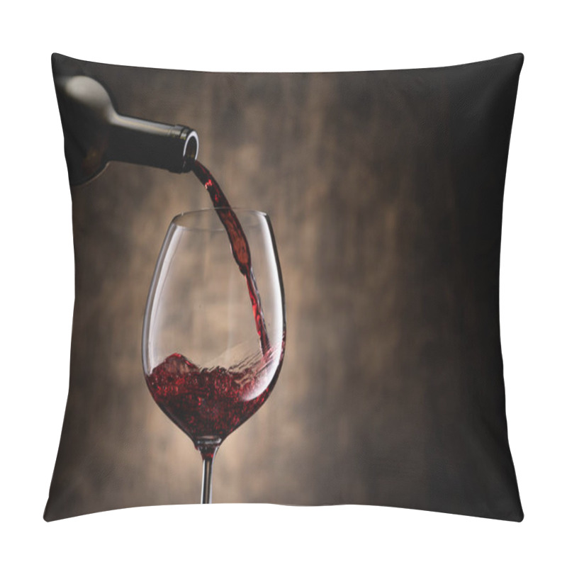 Personality  Red Wine Pouring Into Glass Pillow Covers