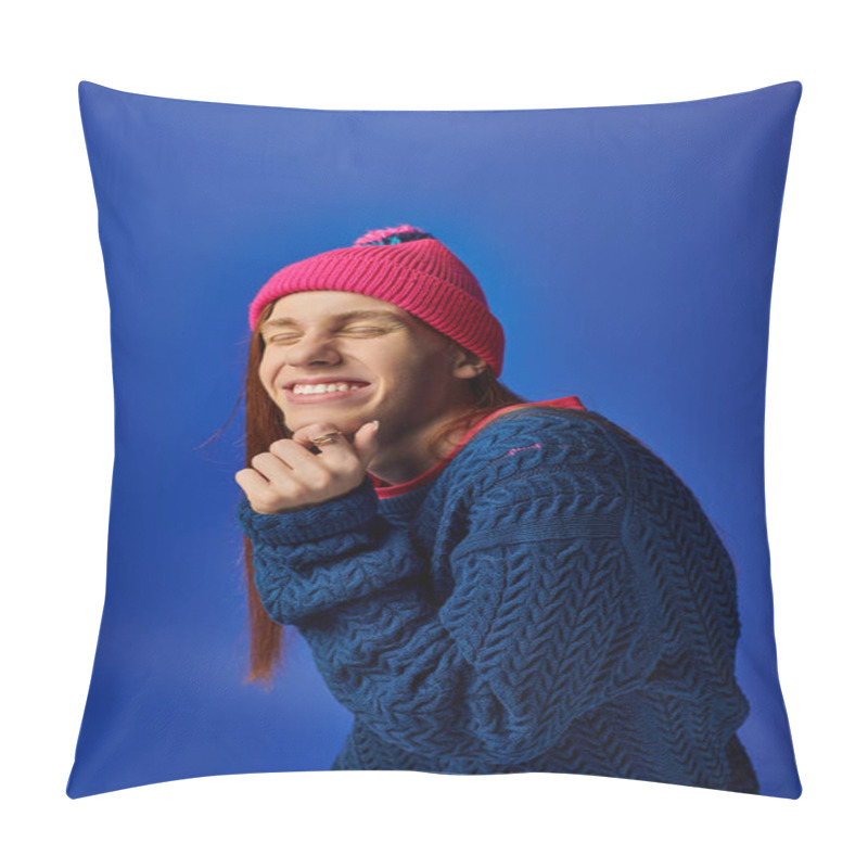 Personality  A Young Man With Long Red Hair And A Pink Beanie Shows A Joyful Emotion Against A Blue Background. Pillow Covers