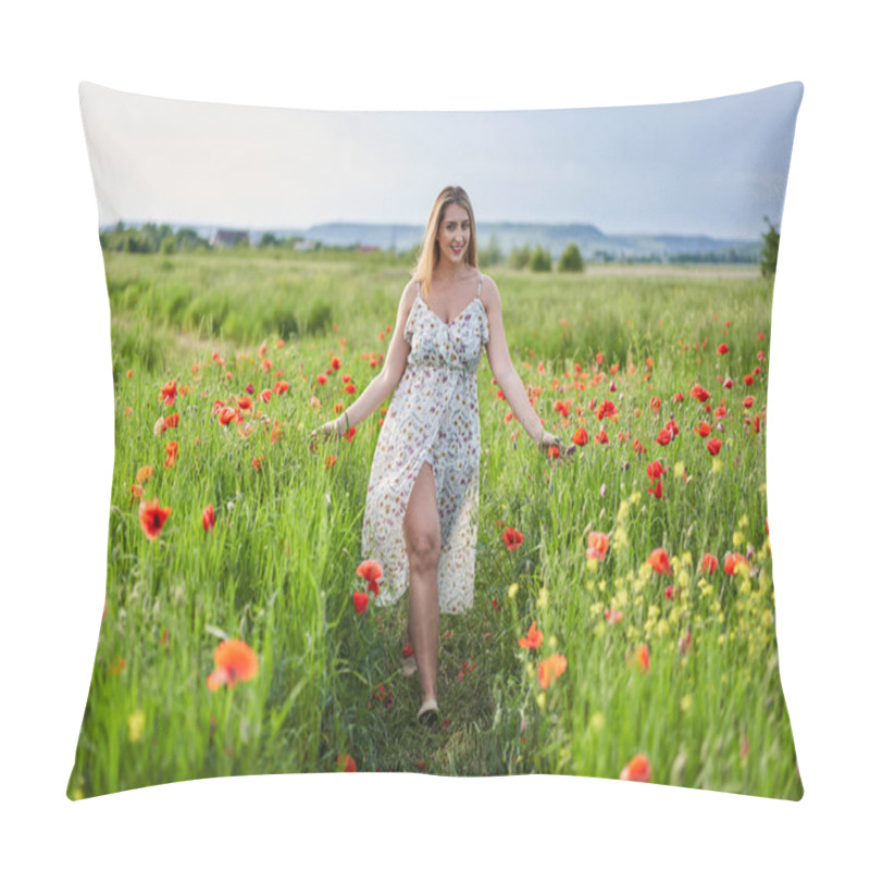 Personality  Beautiful Plus Size Young Indian Woman In Floral Dress In A Poppy Field Pillow Covers