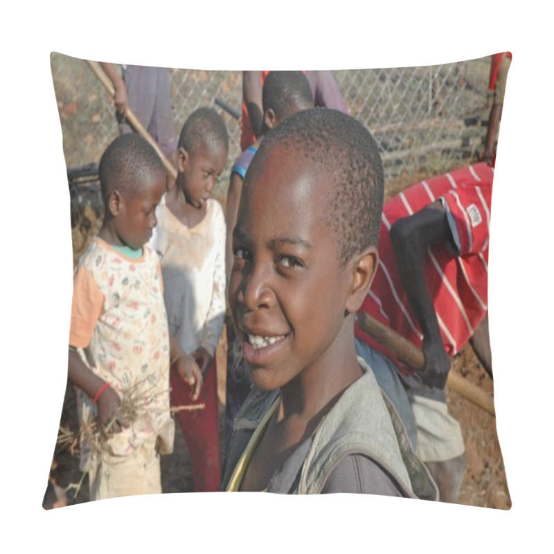 Personality  Fighting The First Hunger Cause Of Child Mortality In Africa 002 Pillow Covers