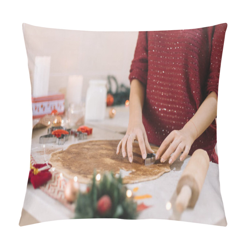 Personality  Christmas Tree-shaped Metal Cutter On Gingerbread Dough Pillow Covers