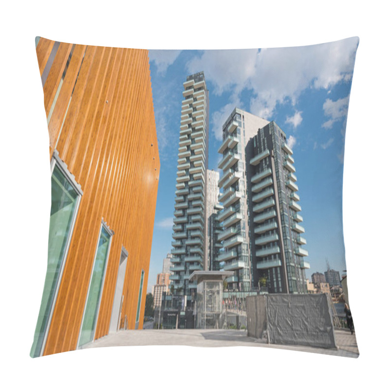 Personality  MILAN, ITALY - CIRCA SEPTEMBER, 2017: Gae Aulenti Square, The New Finalcial District At Porta Garibaldi Built For EXPO.  Pillow Covers