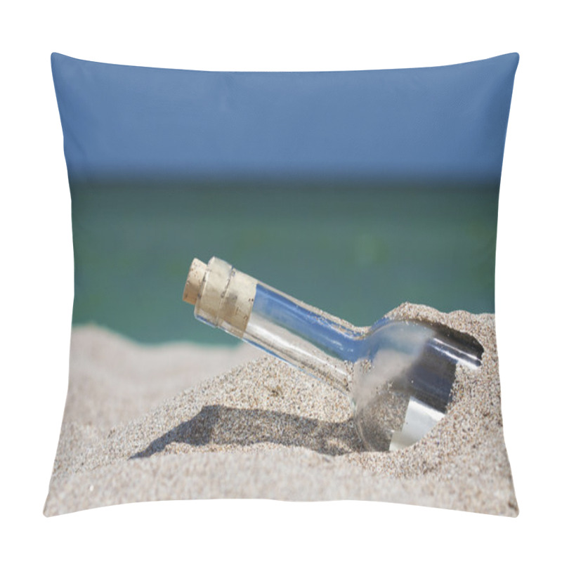 Personality  Message In A Bottle With Sea And The Horizon Pillow Covers