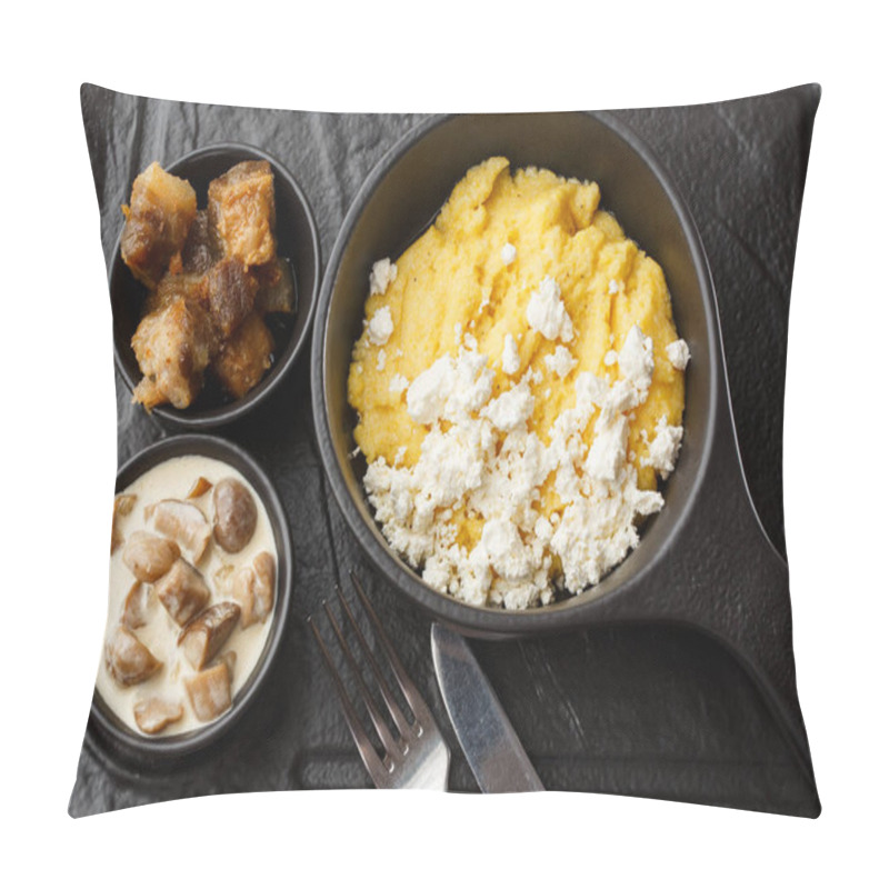 Personality  Typical Ukrainian Dish Polenta - Banosh With Cheese And Lard. Ukrainian Cuisine. Maize Porridge With Bacon, Cracklings And Cheese Corn Porridge In Plate On Wooden Background. Pillow Covers