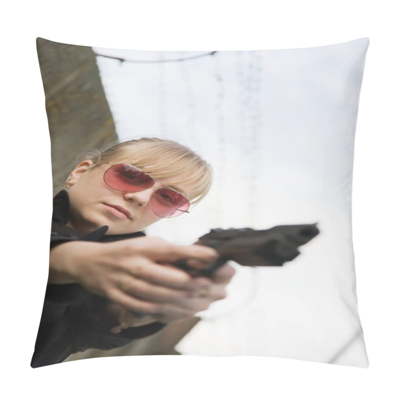 Personality  Breakout Women Pillow Covers