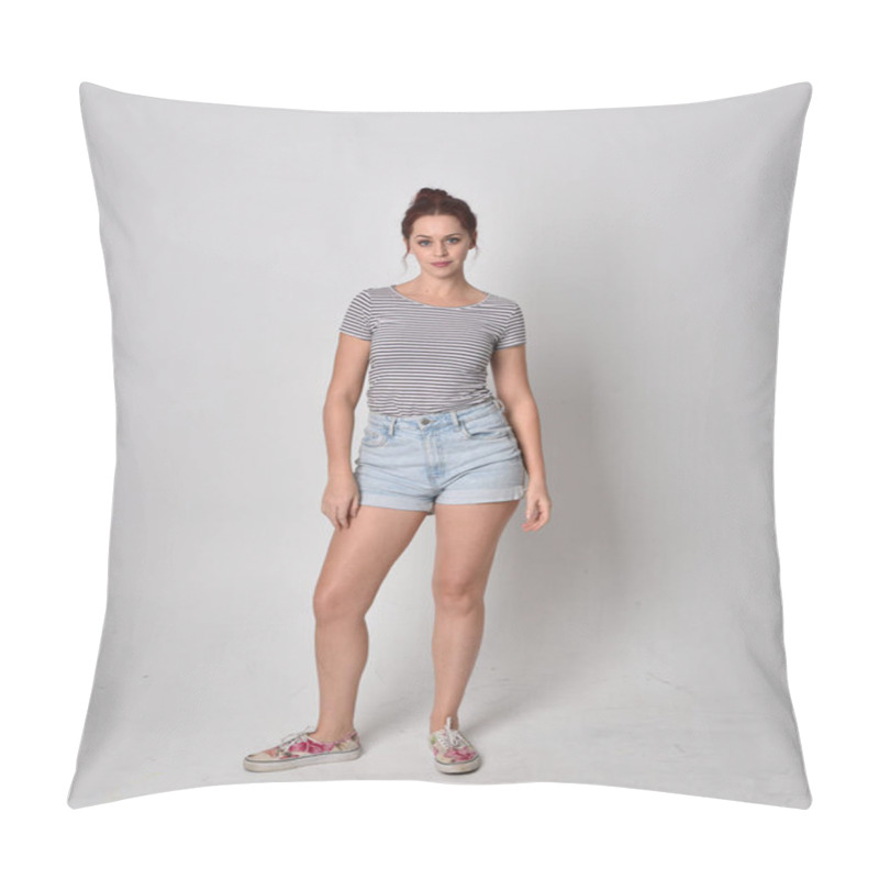 Personality  Full Length  Portrait Of Girl Wearing Shirt And Denim Shorts. Standing Pose Isolated On Grey Studio Background. Pillow Covers