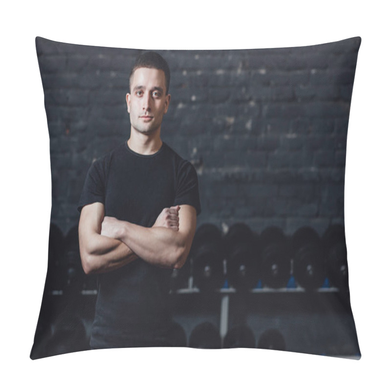 Personality  A Young Athlete Is Standing In The Gym. During This Dress, Wear A Black T-shirt. Standing On A Black Background And Looking At The Camera. Pillow Covers