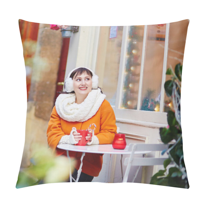 Personality  Happy Young Tourist In Paris On A Winter Day Pillow Covers