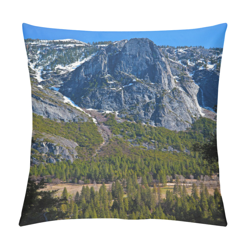 Personality  Yosemite National Park In California Pillow Covers