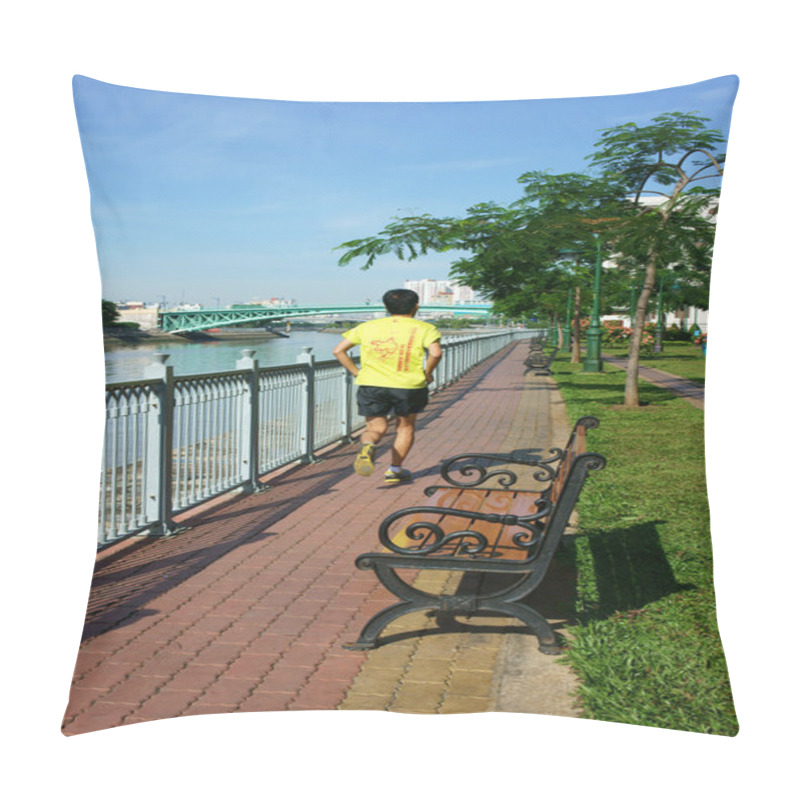 Personality  People Jogging, Healthy Lifestyle Pillow Covers