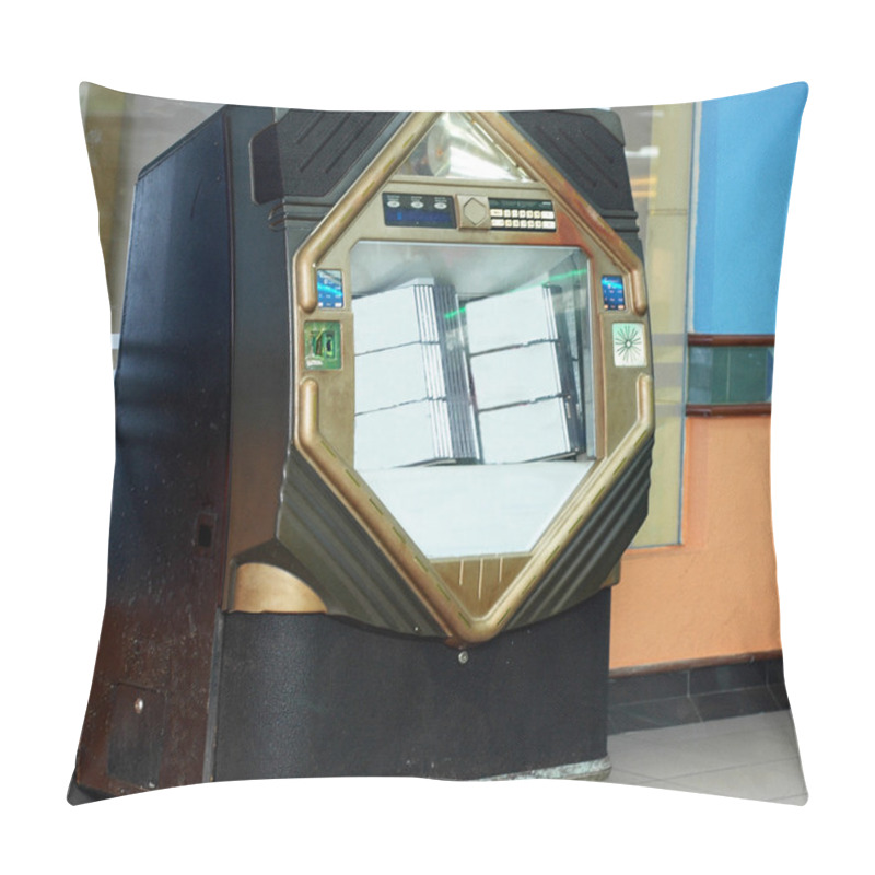 Personality  Jukebox Pillow Covers