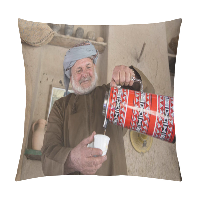 Personality  Omani Man Serving Arabic Coffee Pillow Covers